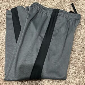 All in Motion boys pants